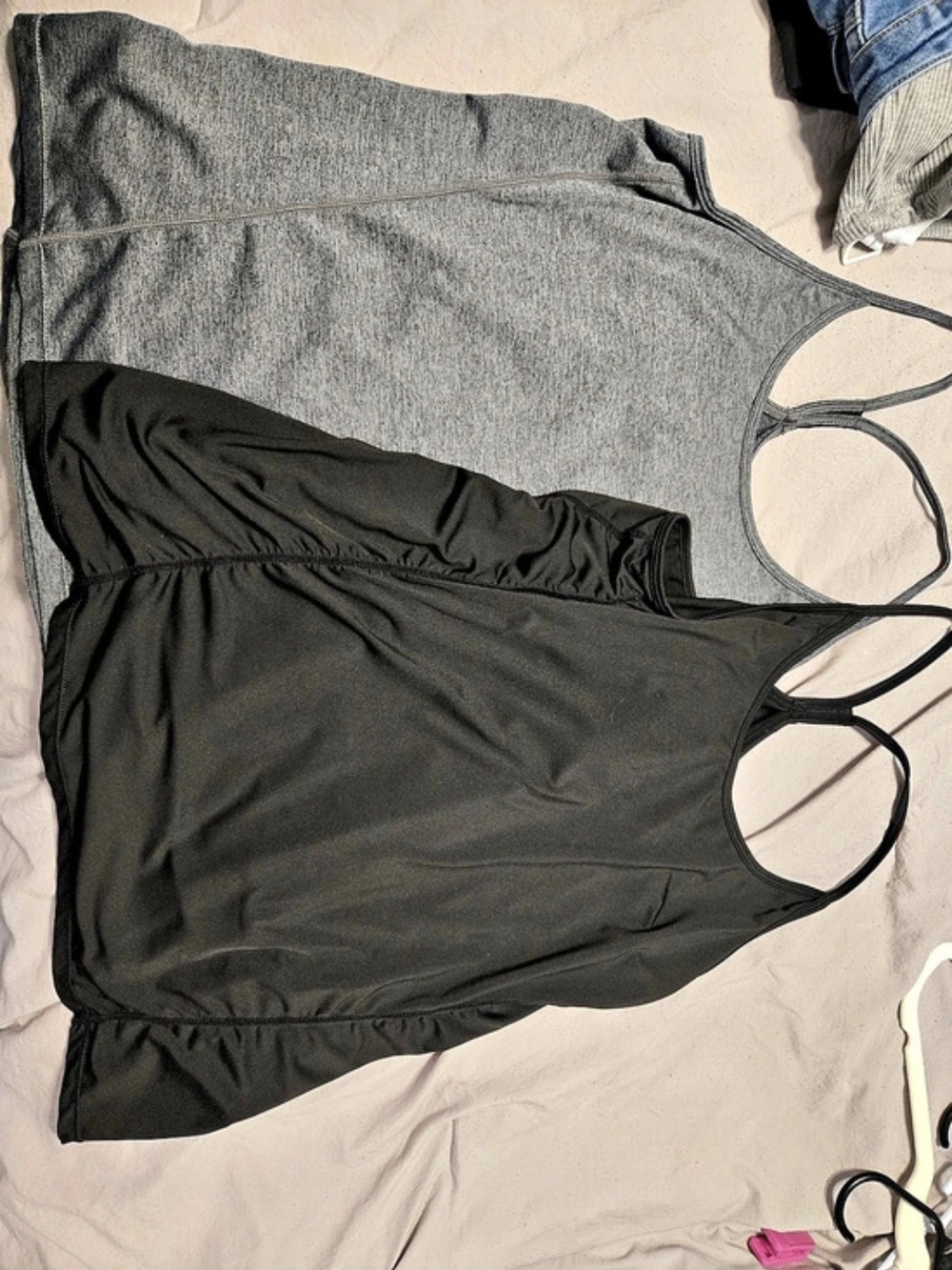 Neleus Black & Gray Tank Top Set